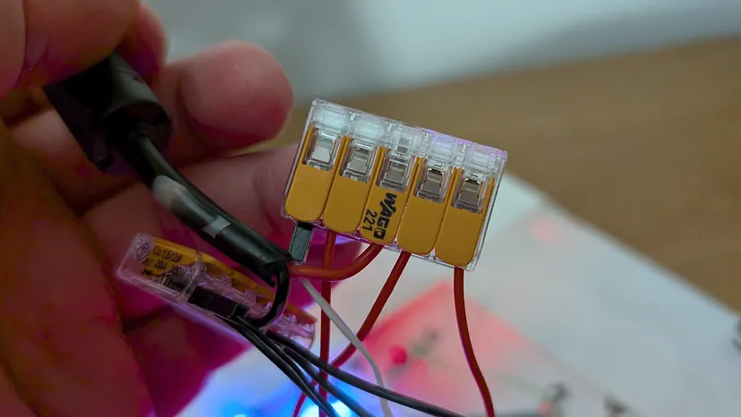 Close up of Wago connector
